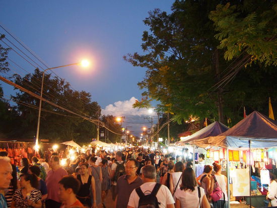 Sunday Night Walking Street
