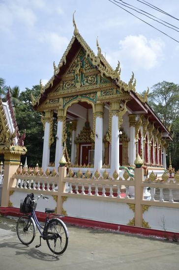 Tempel in Ban Krachao