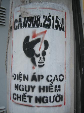 Achtung Elektrizitaet auf vietnamesisch
