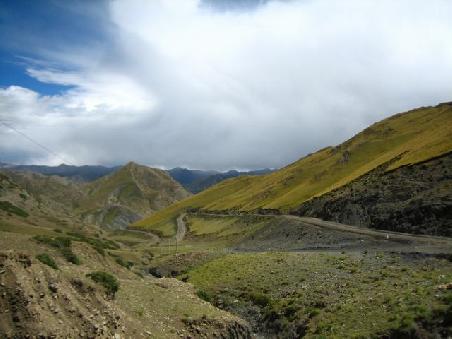 wieder ein ziemlich hoher Pass