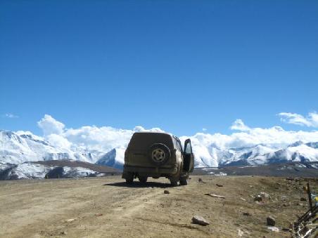 on top of the world !?!
(Tong-La Pass auf 5120m)