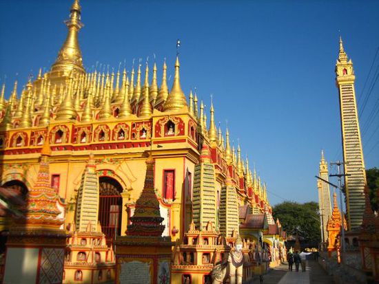 der Thanboddhay Tempel