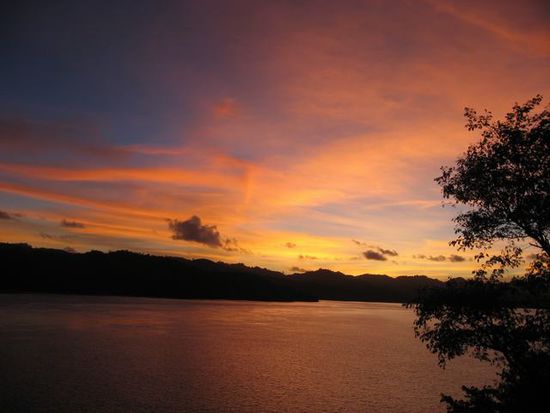 ...und dazu wunderschöne Sonnenuntergänge von "meiner privaten" Insel