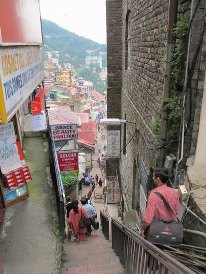 und auch in Shimla selber gibts ein ziemliches Gefälle