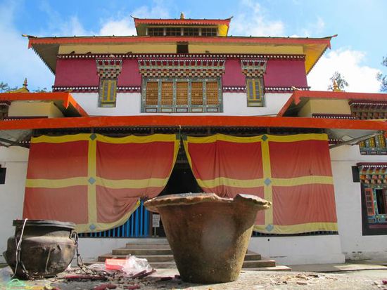 angeblich eins der groessten buddhistischen Kloester in Indien: Rumtek
