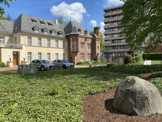 E
'Energiestein' - Paul Schneider