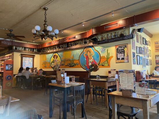 diemal gibt es mexikanische Küche im Café Especial im Stadtzentrum