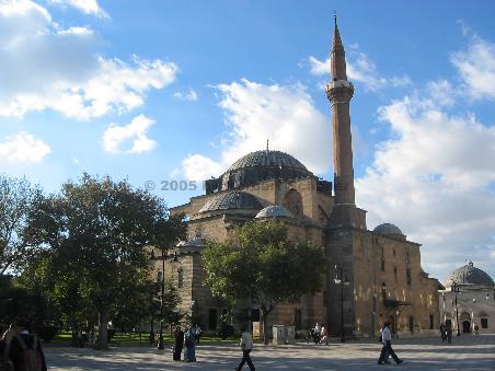 Serefeddin Camii (Moschee)