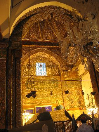 Sarkophag des Mevlana Celaleddin Rumi