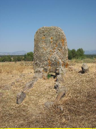 Tomba die Giganti di Santu Bainzu