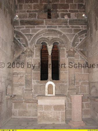 2. Kirche im ersten Obergeschoss