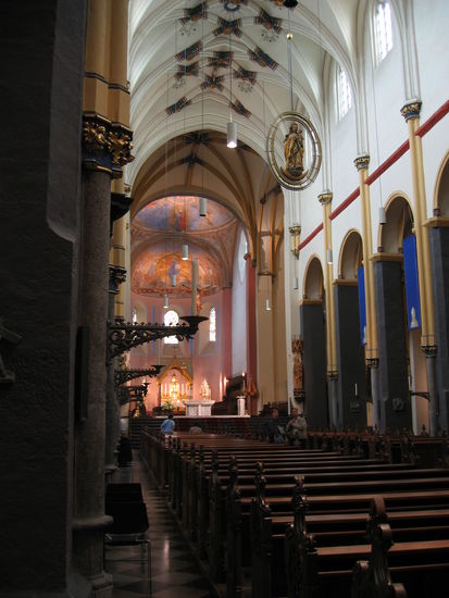 Im Inneren - Blick in die Ostapsis