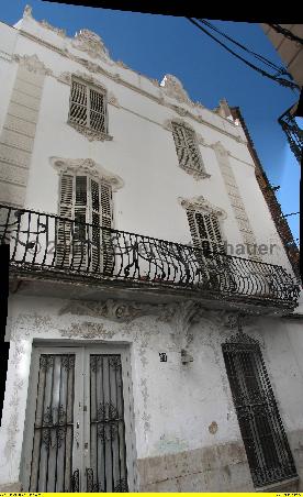Casa Gorgas - 1907 - Arch.: Gaietà Miret i Raventós - Carrer Major 21