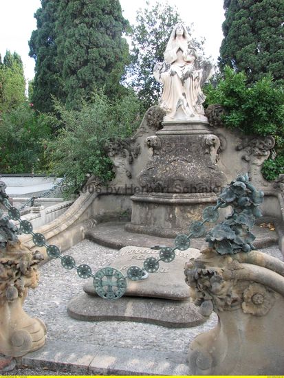 Jugendstil auf dem Friedhof - hier in Sitges zahlreich vertreten