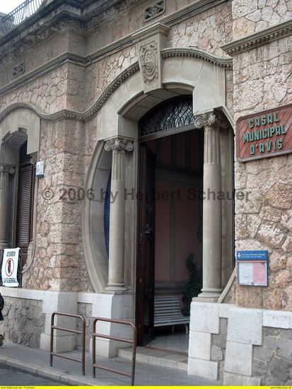 unbenanntes Haus - Ramblas 43 - heute ein Treffpunkt für Senioren von der Stadt