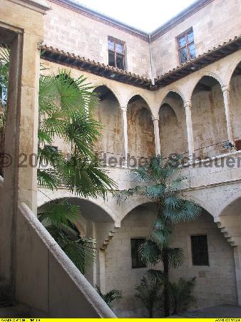 Innenhof des Hospitals