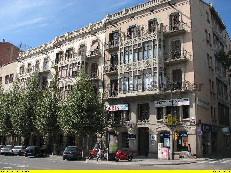 Cases Noves o de Balesch - Rambla d' Arago 31-35