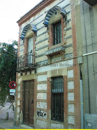 Casa Sisternes - Carrer de Sant Simó 18 - 1891 - Arch.: Josep Puig i Cadafalch