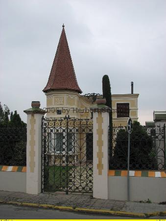restaurierte Villa (Arch.: unbekannt)