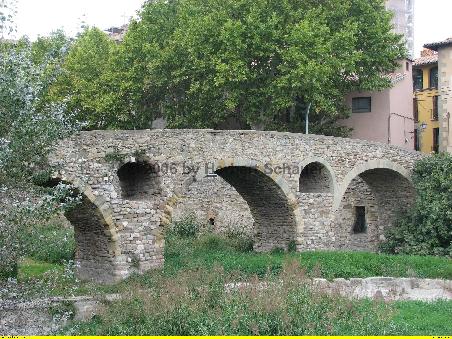 Queralt Brücke über den Mèder