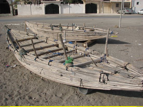 traditionelle Palmwedelboote