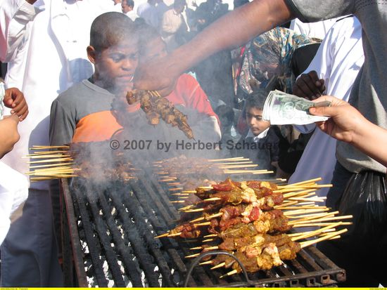 100 Baisha kostet ein Spieß