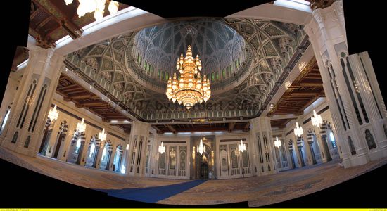 6 Teilaufnahmen mußte ich machen, um den Haupt-Innenraum bildlich zu erfassen