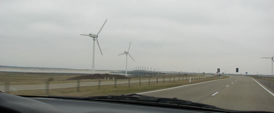 Sturmflutwehr zur Absperrung der Oosterschelde
