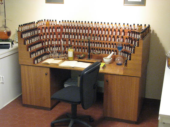 Arbeitsplatz eines Parfumeurs