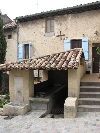 Waschhalle in Dieulefit