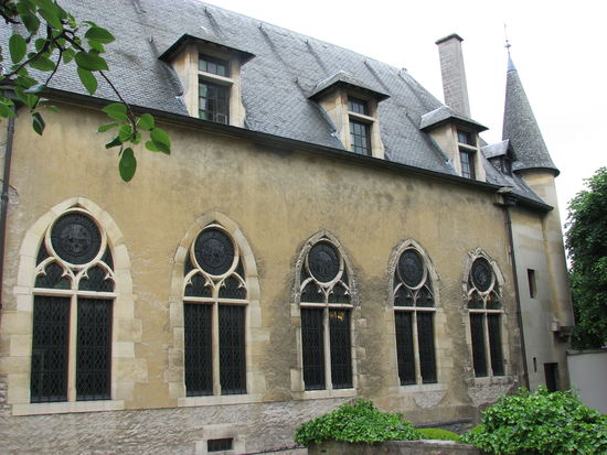 Innenfassade des Hôtel Le Vergeur