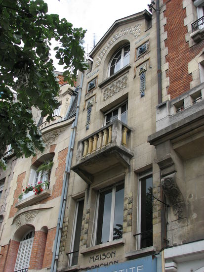 Place Drouet d'Erlon 24