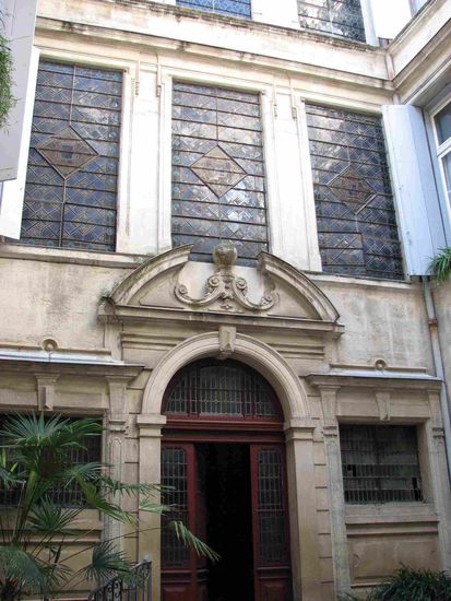 Exemplarisch soll einer der Innenhöfe
genauer dokumentiert werden.