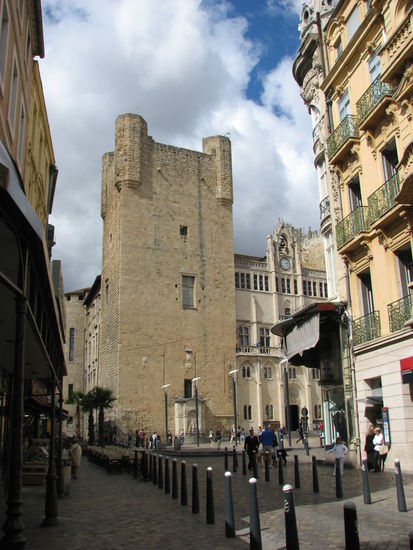 Donjon Giles Aycelin (13. Jh.) - Erzbischöfliches Palais