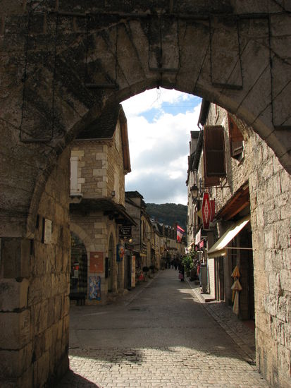 einzige Strasse durch den Ort