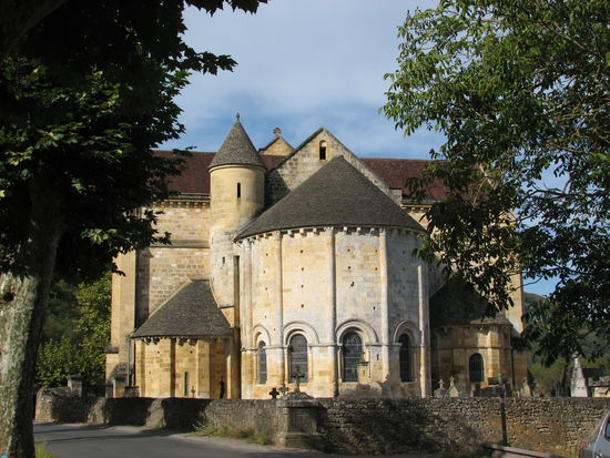 romanische Kirche von Cenac