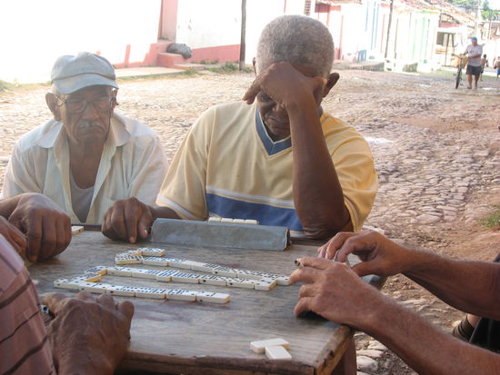 oder auch die Muße zu einem landesüblichen Spielchen Domino