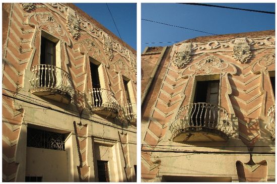 Klassizistische Geißblattornamente schmücken die Gesimslinie des Jugendstilhauses. .