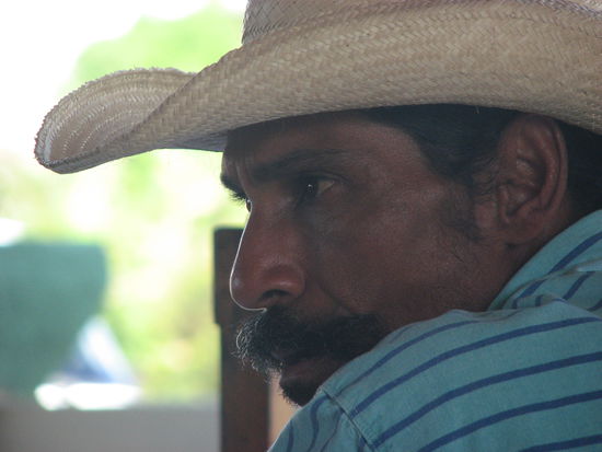 'unser Mann aus Havanna' am Nebentisch