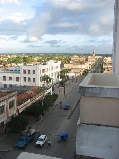 Ausfallstrasse nach Norden - Blick aus dem Hotel Puerte del Principe
