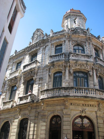 Hotel Raquel - in einer recht ruhigen Seitenstrasse der Altstadt gelegen - ideal um die Altstadt zu erkunden