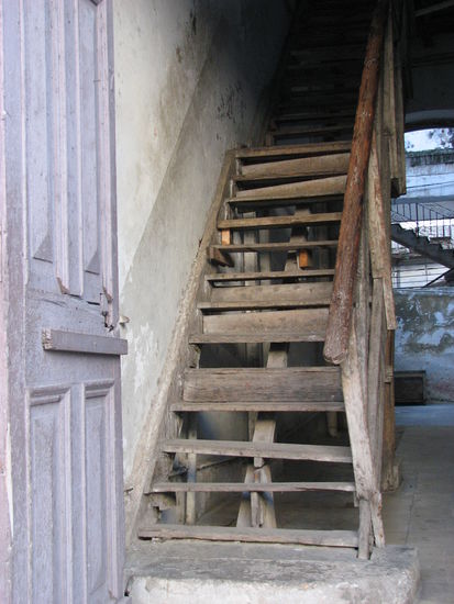 Treppenaufgang in einem Wohnhaus der Altstadt