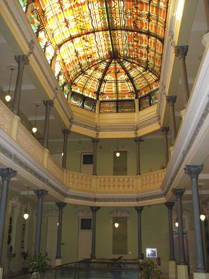 Halle mit Jugendstilverglasung