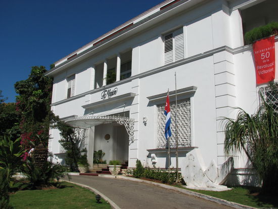 Vorfahrt zum 'la maison'