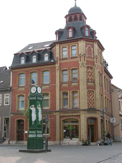 wo hat man denn diese Litfasssäule aufgetan?