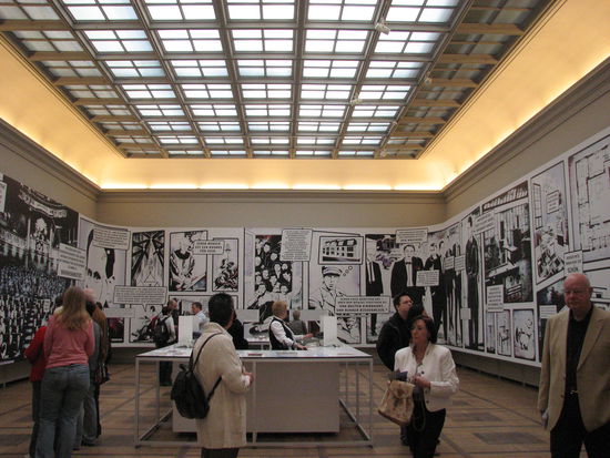 Zentraler Informationsstand - Bauhaus-Card 15 €