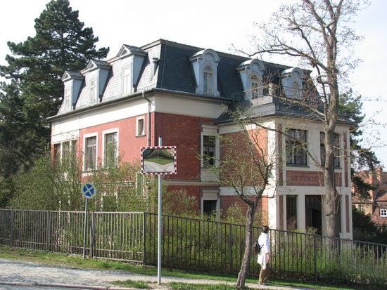 Nietzsche-Archiv - im Inneren von Van de Velde im Jugendstil neu gestaltet