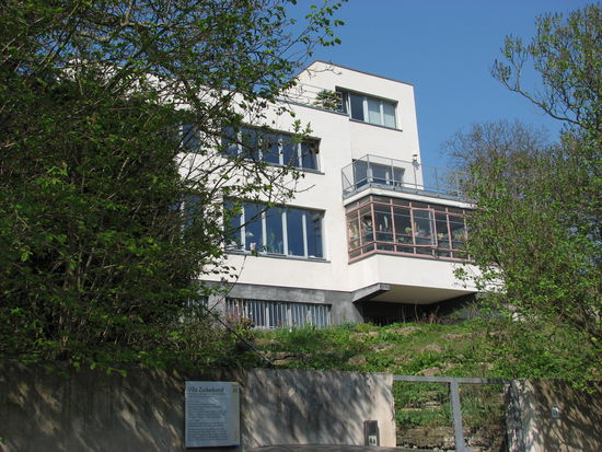 Villa Zuckerkandl - Weinbergstr. 4a - Architekt Walter Gropius - 1927-1929