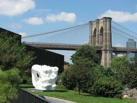 Park an der Manhattanbridge
