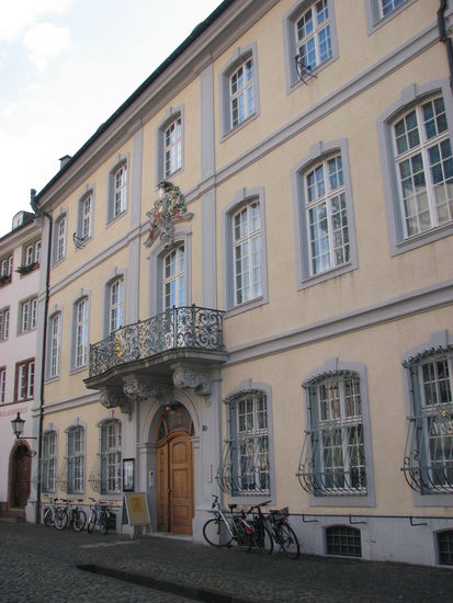 Erzbischöfliches Palais